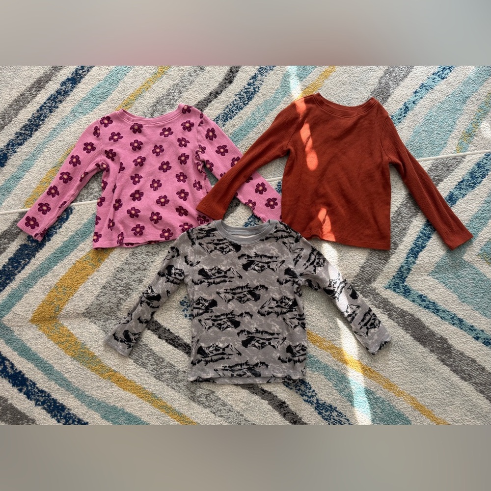 5T old navy thermal tops
